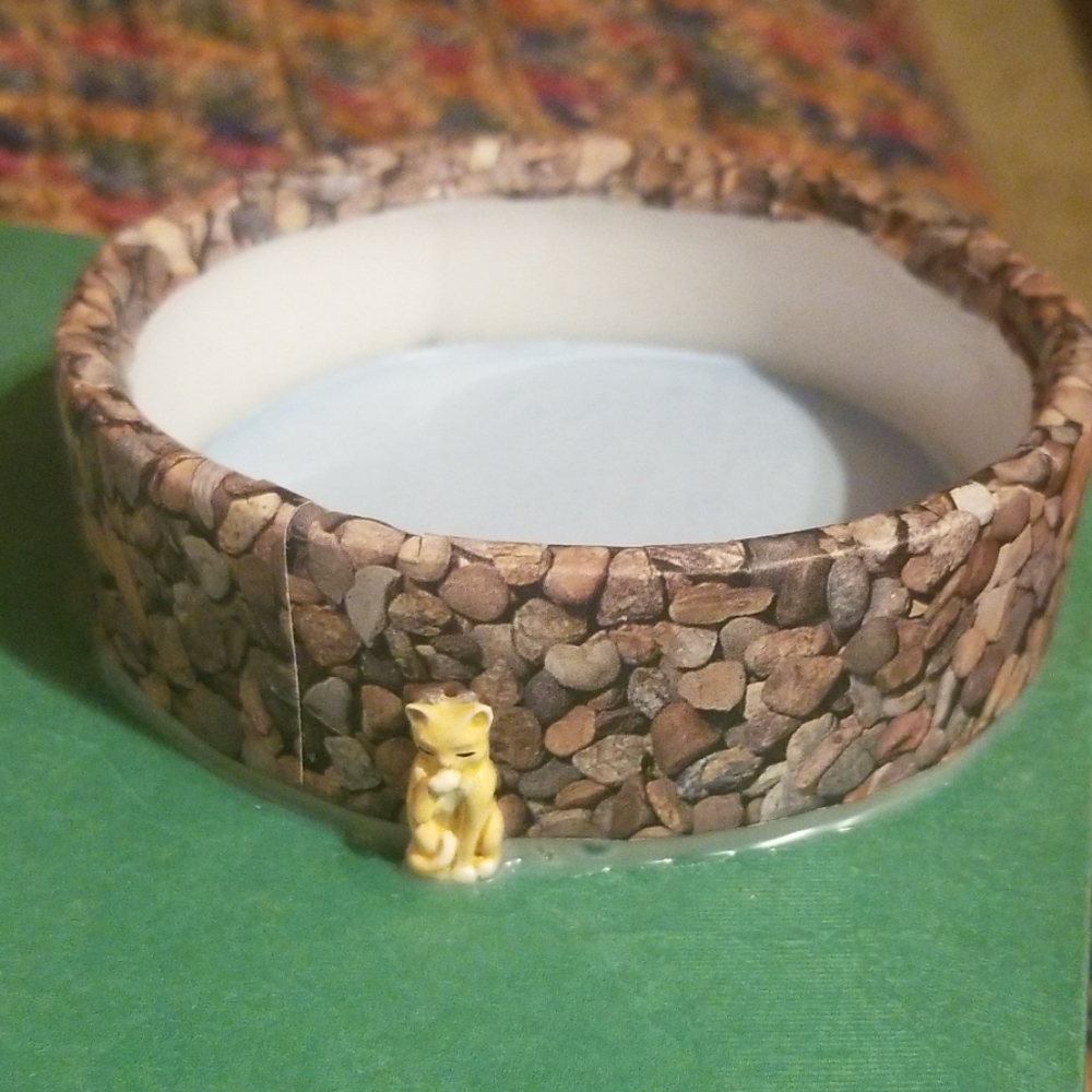 Handmade Miniature House - Picture 8 of 8
